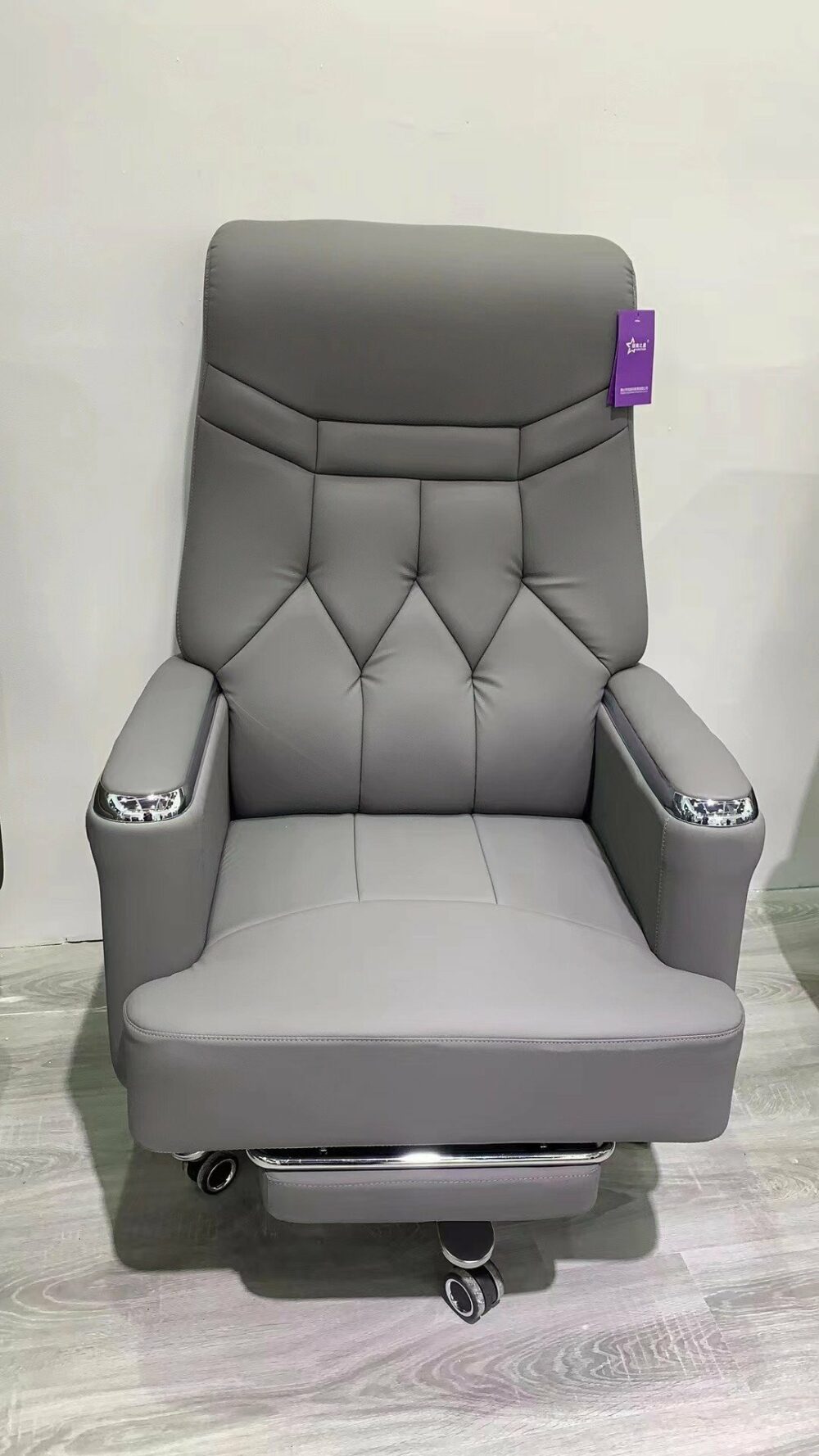 z4667669756609 109e7160b1294875ac945de41b12d923