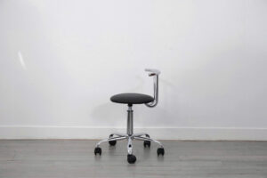 GHẾ SPA NAIL PV-015TT NỆM SIMILI CHÂN THÉP MẠ CHROME 12 z6701049276364 253f20634f2c1996040a7f6e06f15e04