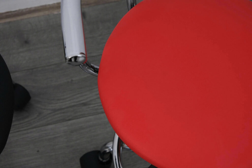 GHẾ SPA NAIL PV-015TT NỆM SIMILI CHÂN THÉP MẠ CHROME 15 z6701049276436 a7ad127d5faa7e5243ce09db3e7ac26d