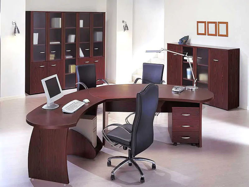 Hướng Dẫn Chọn Mẫu Bàn Văn Phòng Hoàn Hảo Cho Không Gian Làm Việc 3 Hướng Dẫn Chọn Mẫu Bàn Văn Phòng Hoàn Hảo Cho Không Gian Làm Việc
