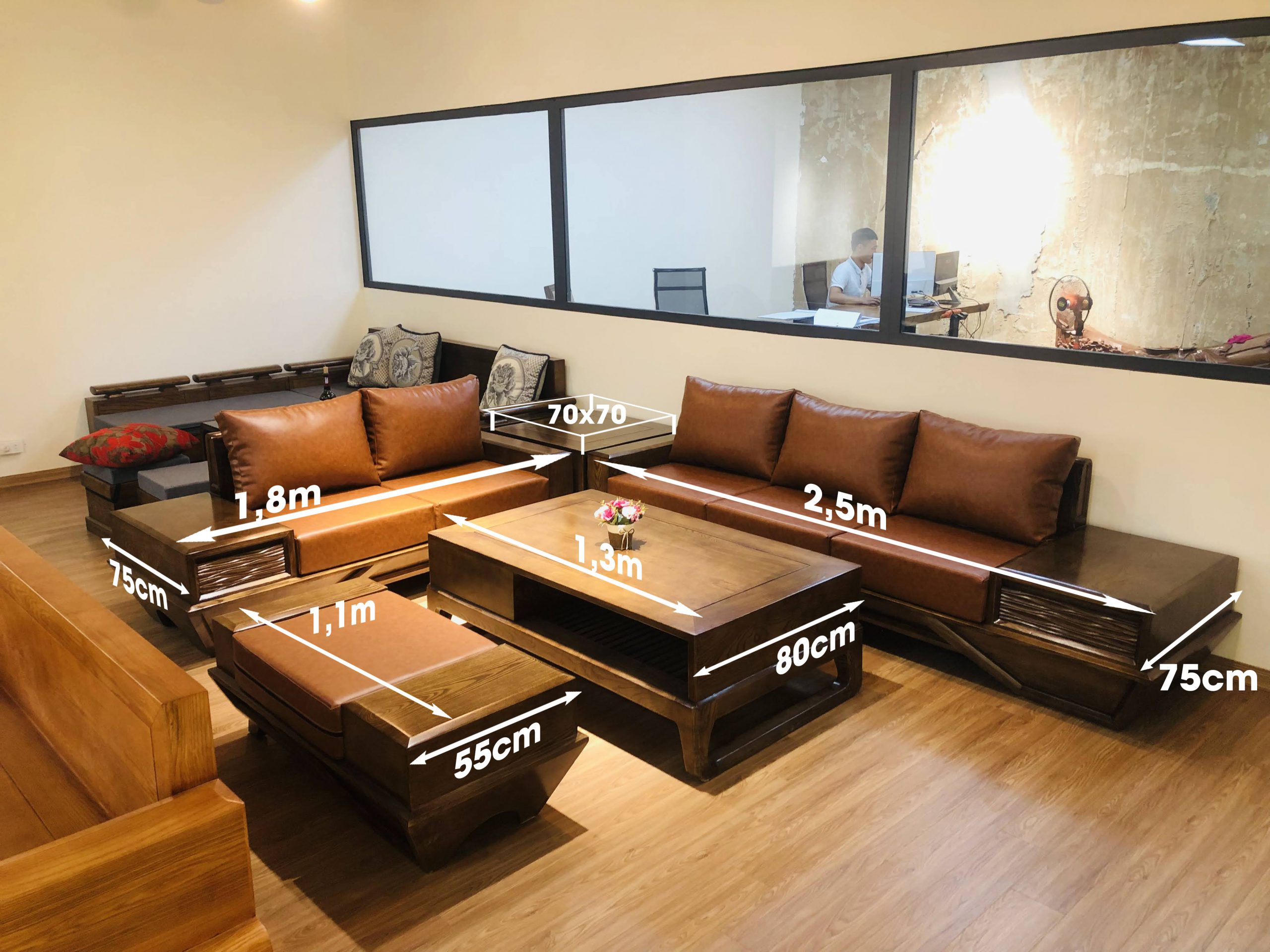 Các mẫu sofa văn phòng – Lựa chọn hoàn hảo để nâng cao không gian làm việc chuyên nghiệp 11 Các mẫu sofa văn phòng – Lựa chọn hoàn hảo để nâng cao không gian làm việc chuyên nghiệp