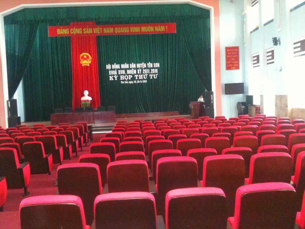 Cách chọn mẫu ghế hội trường phù hợp - Hướng dẫn toàn diện cho không gian sự kiện lý tưởng