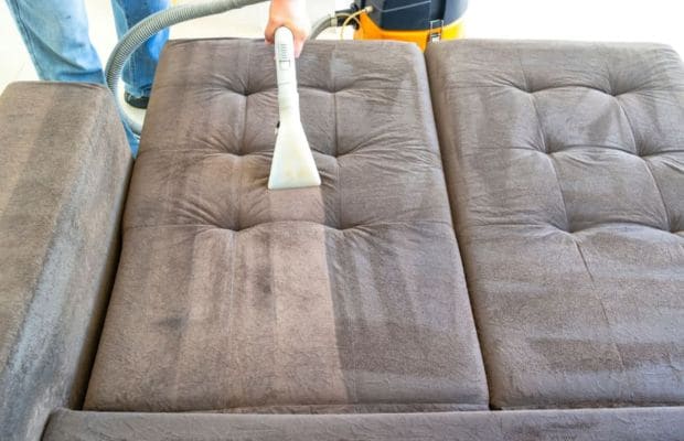 Cách vệ sinh ghế nỉ văn phòng - Bảo vệ nội thất và sức khỏe cho môi trường làm việc 3 Cách vệ sinh ghế nỉ văn phòng - Bảo vệ nội thất và sức khỏe cho môi trường làm việc