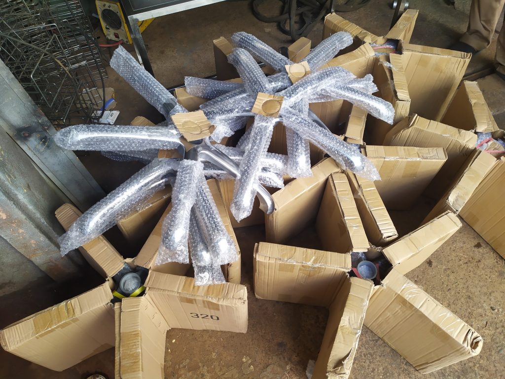 Giới thiệu tổng quan về dịch vụ sửa ghế văn phòng tại TP.HCM