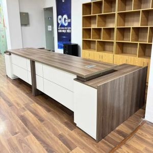 ban giam doc hai tang mat noi toi gian hien dai bgd134 04 1758957688.webp