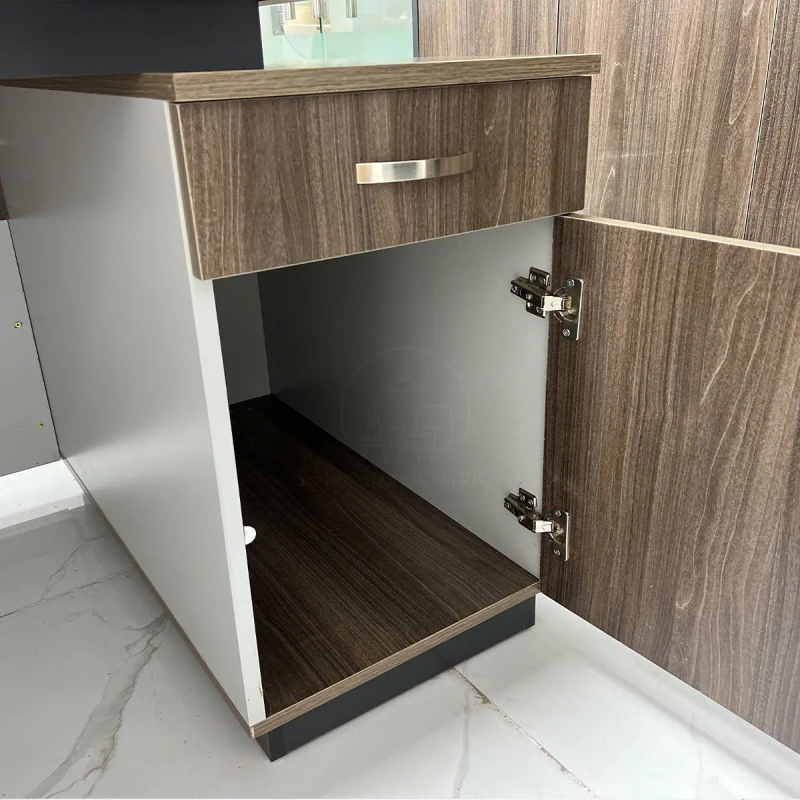 ban-giam-doc-yem-op-noi-trang-nha-bgd136-05-1758962027.webp ban giam doc yem op noi trang nha bgd136 05 1758962027.webp